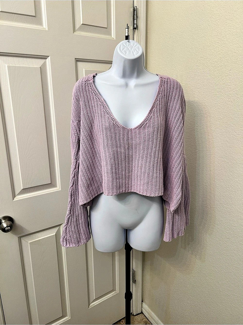 Free People 100% Cotton Damsel Bell Sleeve Sweater Lilac Size Small